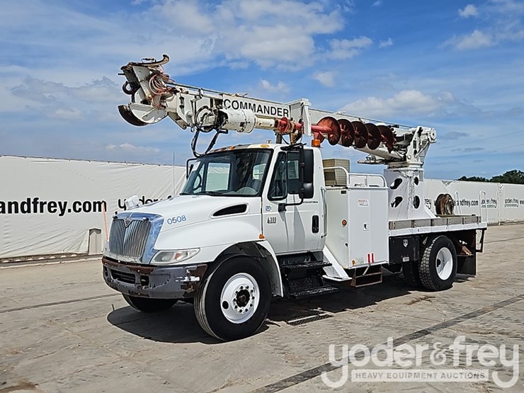 2005-international-durastar-4300-image-1