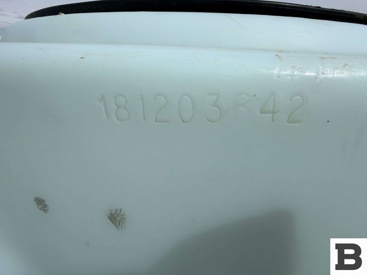 1550-gallon-round-poly-fertilizer-tank-image-7