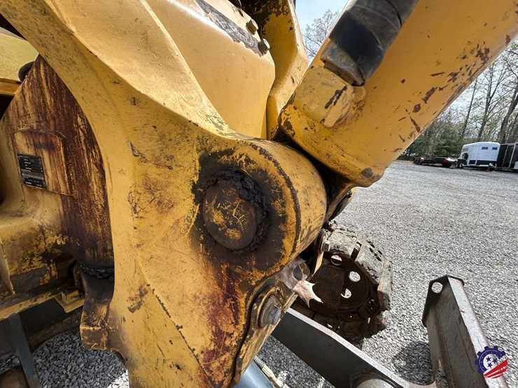 2009-komatsu-pc88mr-8-image-68