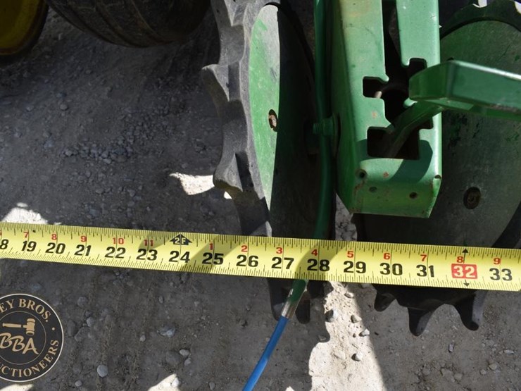 john-deere-7200-image-22