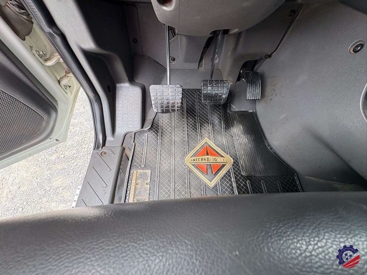 2024-international-hx520-image-83