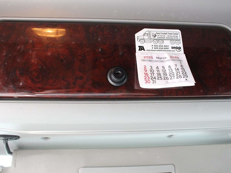 2018-freightliner-glider-3alxfbcg6jdju6496-mileage:-841274-image-36