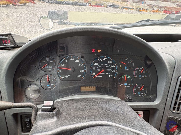 2007-international-sf525-t/a-dump-truck-image-79