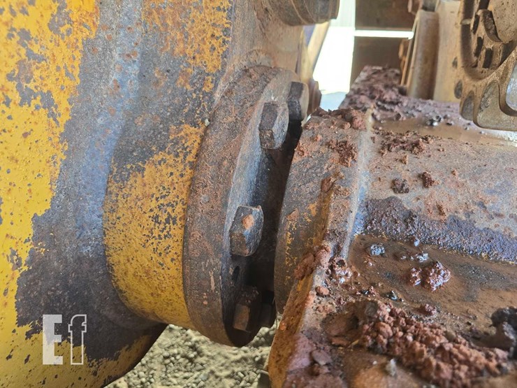 2006-caterpillar-d6r-iii-image-29