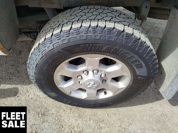 2018-dodge-2500-image-10