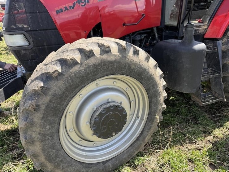 2004-case-ih-mx190-image-17