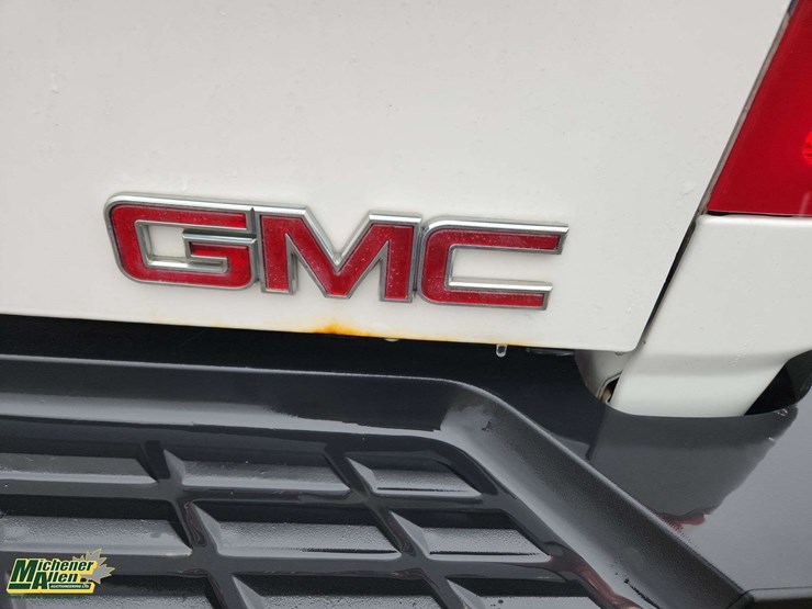 2008-gmc-sierra-2500hd-image-31