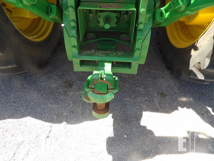 2022-john-deere-8r-370-image-34