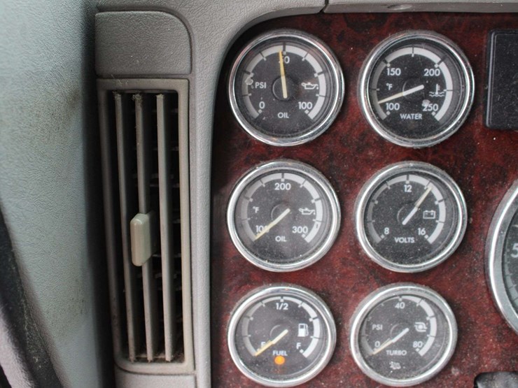 2018-freightliner-glider-3alxfbcg6jdju6496-mileage:-841274-image-30