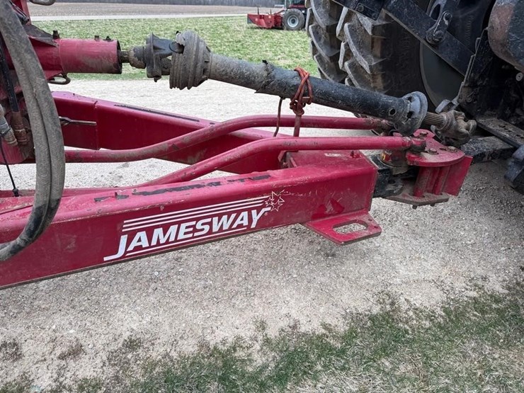 jamesway-auto-trac-5600-gallon-manure-tanker-image-19