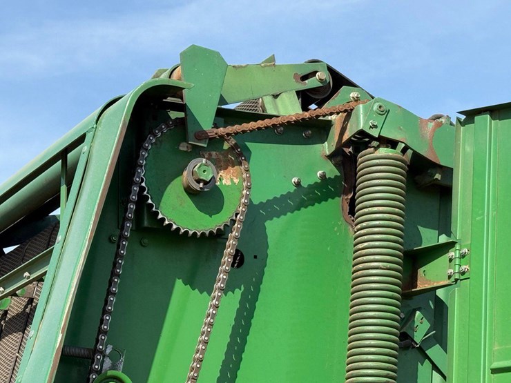 john-deere-530-image-16