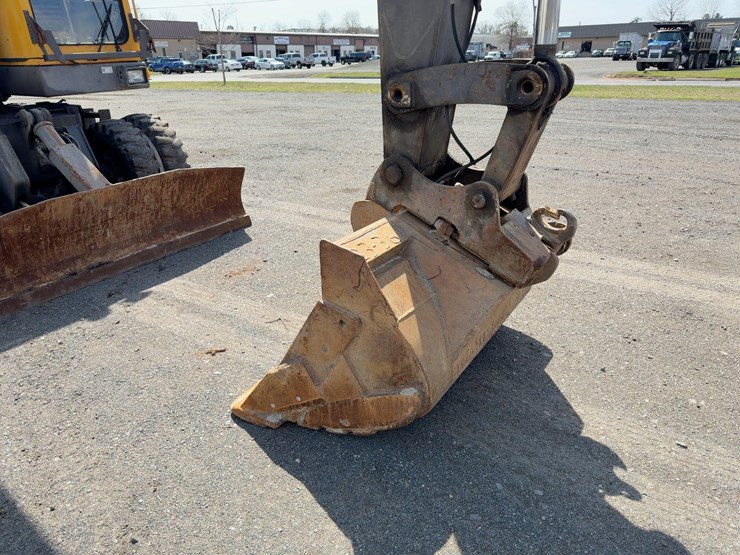 1998-volvo-ew200-image-8