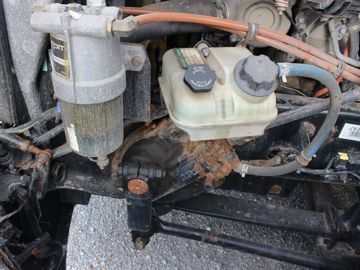 2018-freightliner-cascadia-126-image-36