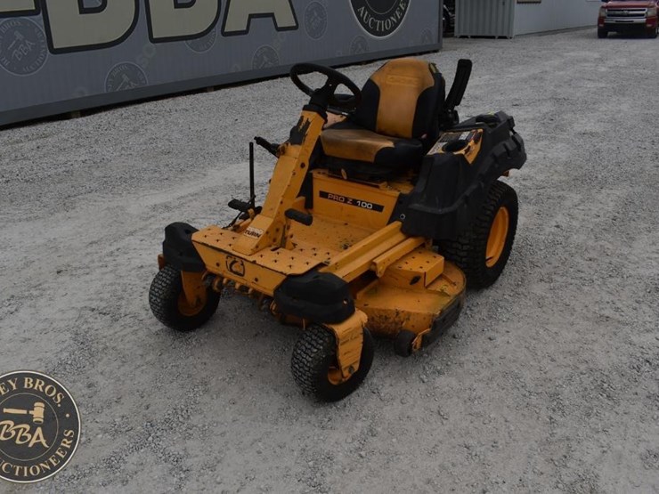 2017-cub-cadet-pro-z-148s-efi-42852-image-1