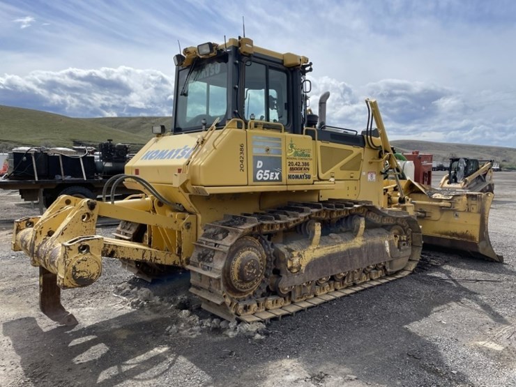 2013-komatsu-d65ex-17-image-5