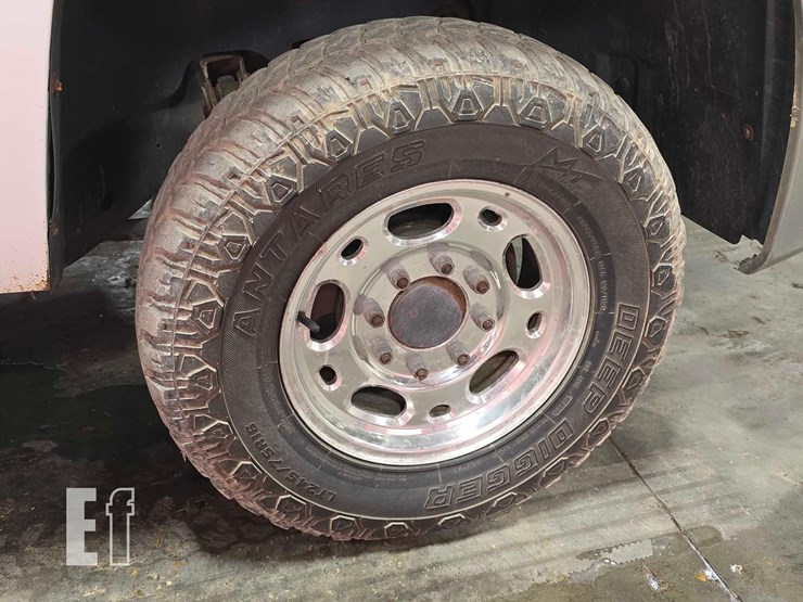 2007-chevrolet-3500hd-image-22