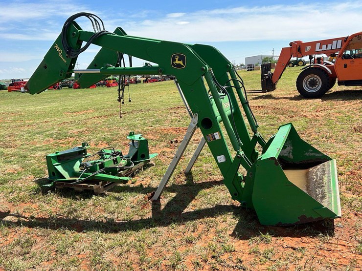 john-deere-740-image-4