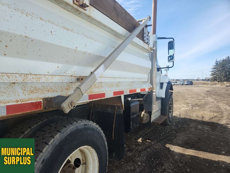 2018-international-workstar-7400-image-36