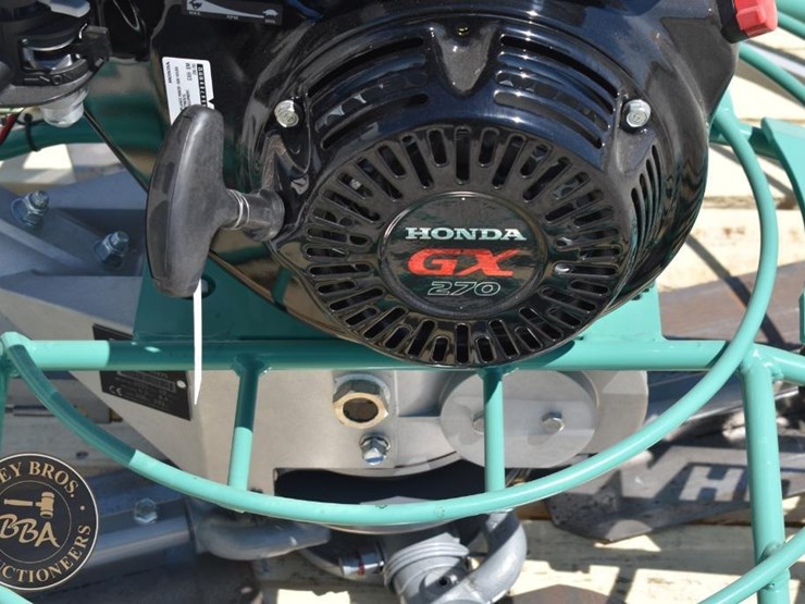 whiteman-48-inch-walk-behind-trowel-42830-image-10