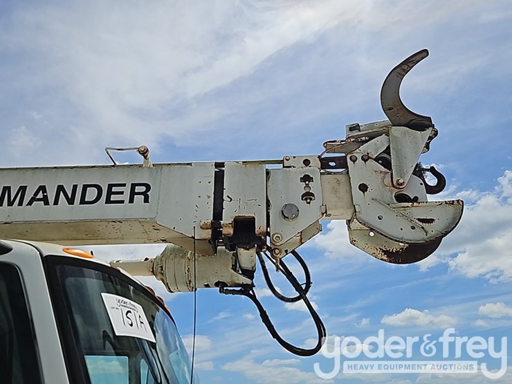 2005-international-durastar-4300-image-19