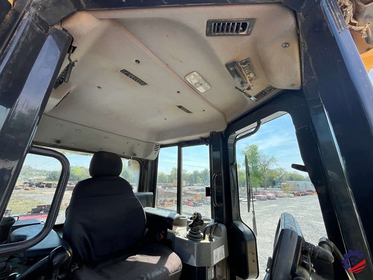 2018-komatsu-d51exi-24-image-58