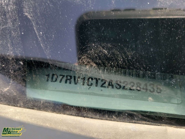 2010-dodge-ram-1500-image-40