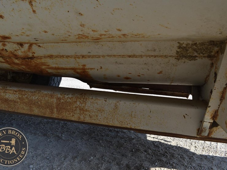 kuhn-knight-8132-image-21