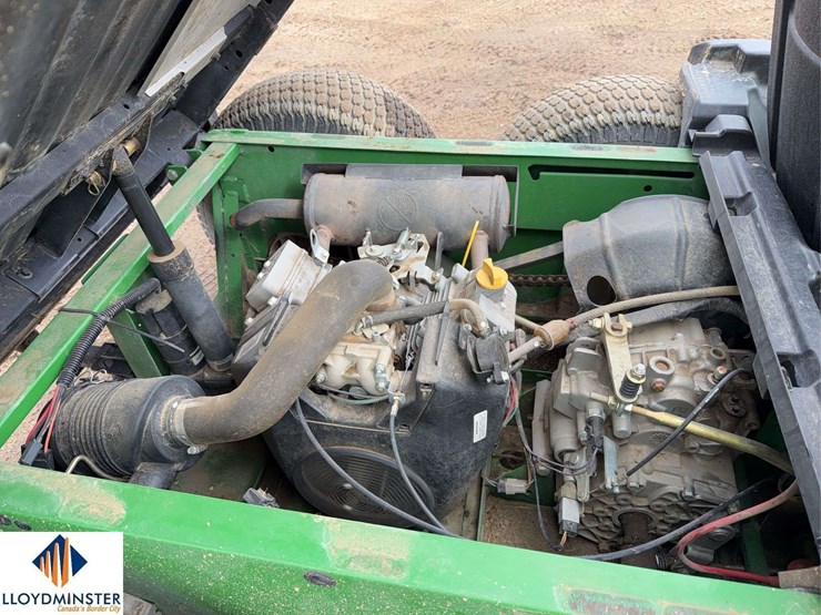 2012-john-deere-gator-th-image-8