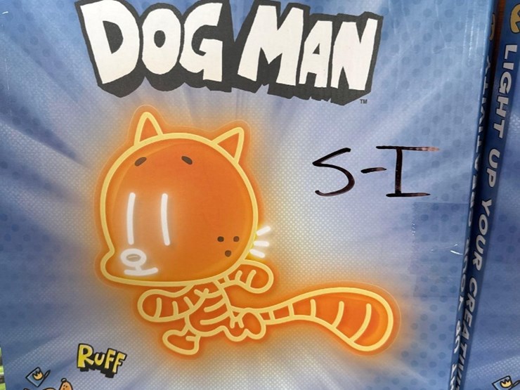 new-dog-man-13in-x-15in-led-light-works-image-2