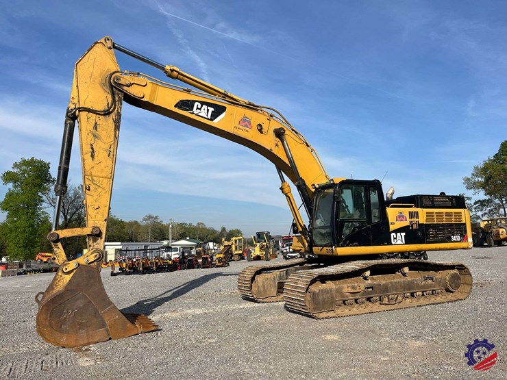 2010-caterpillar-345dl-image-1