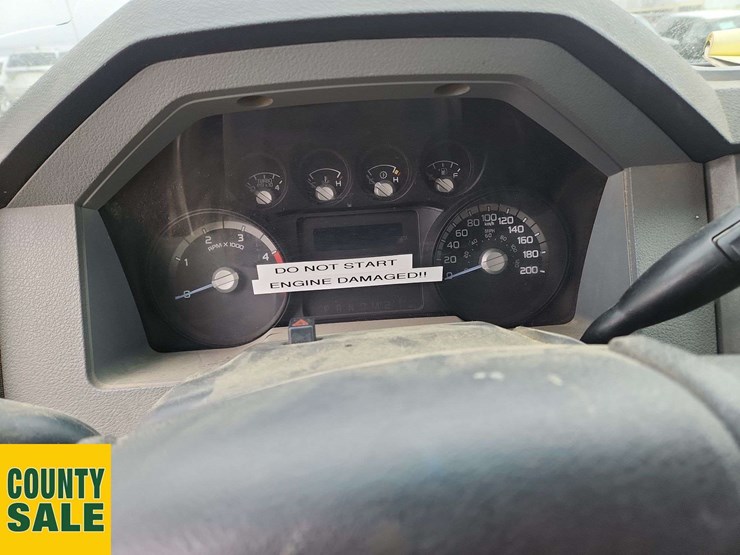 2012-ford-f550-image-13