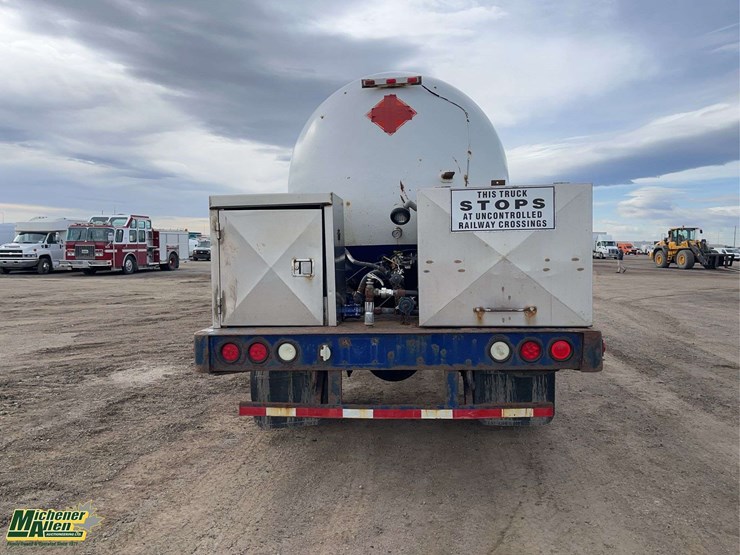 2008-hino-308-image-4