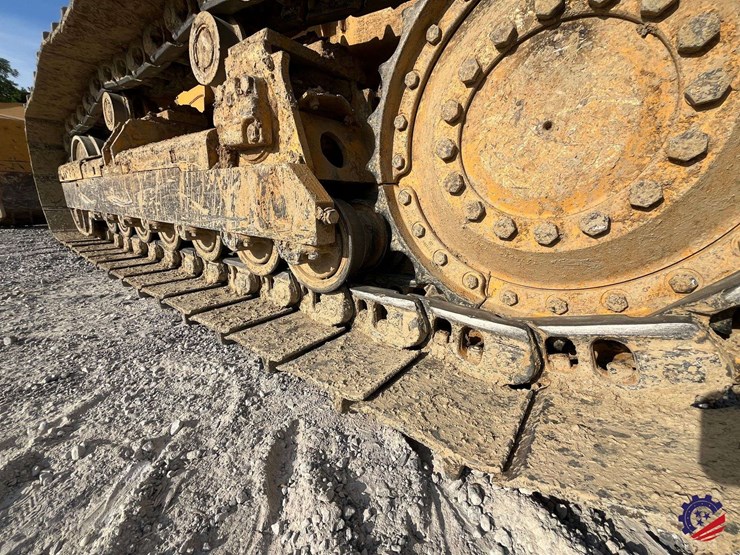 2017-deere-700k-xlt-image-11