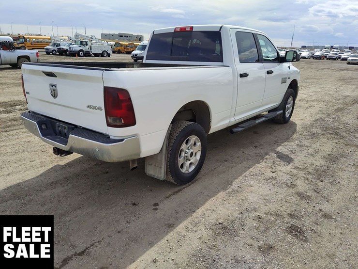 2018-dodge-2500-image-5