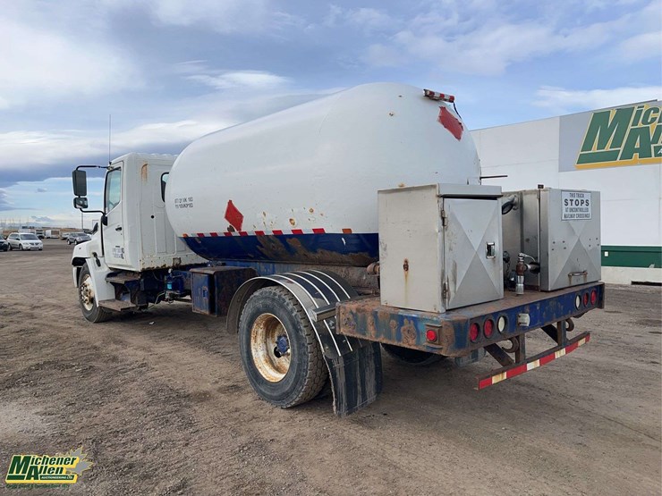 2008-hino-308-image-3