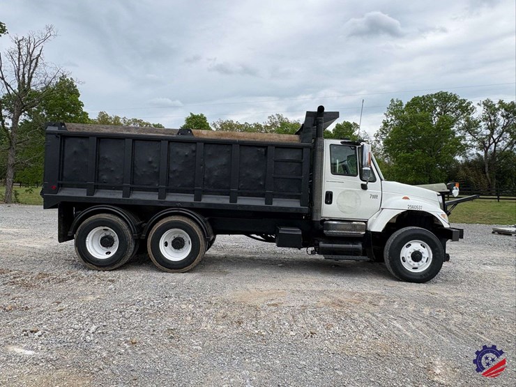 2007-international-sf525-t/a-dump-truck-image-5