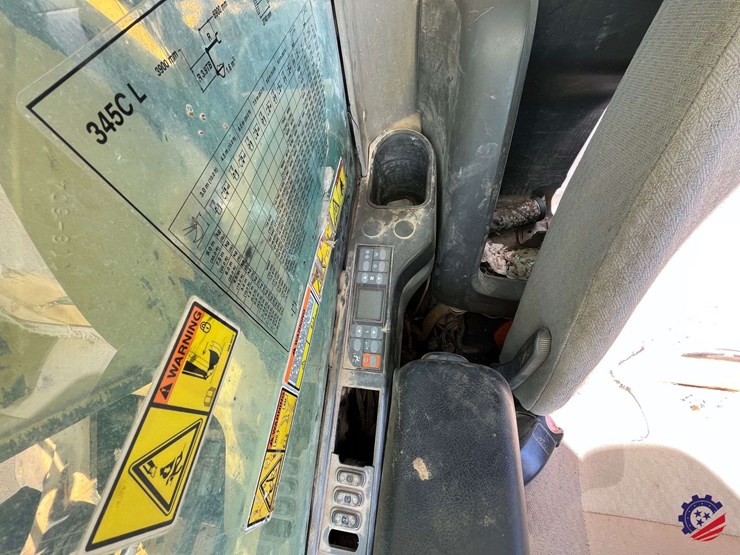 2006-caterpillar-345cl-image-89