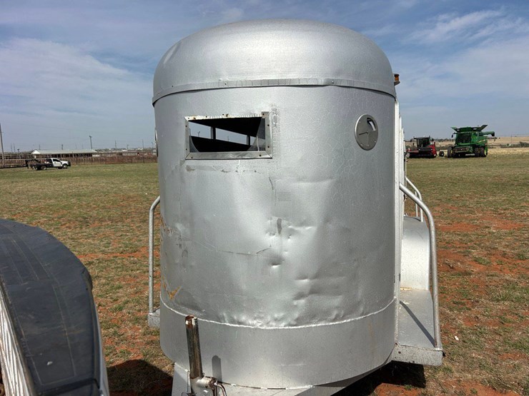 ww-livestock-trailer-image-6