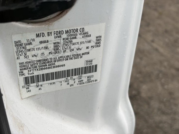 2011-ford-f250-image-19