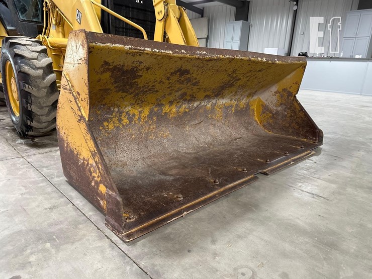 2001-caterpillar-420d-image-10