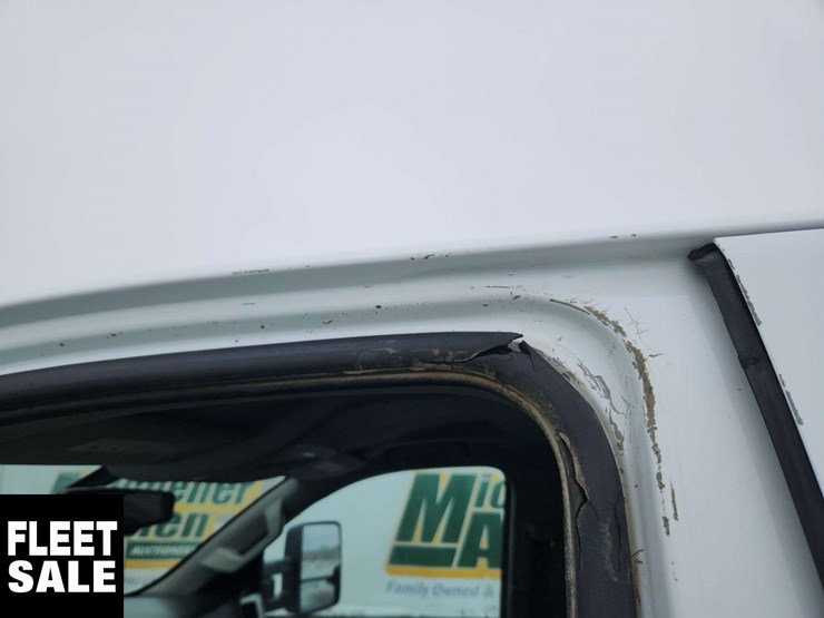 2018-chevrolet-silverado-3500hd-image-54