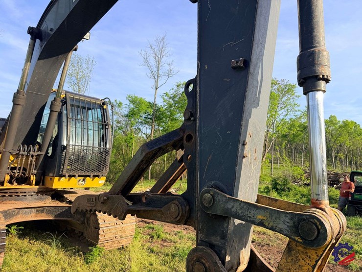 2019-deere-160g-lc-image-18