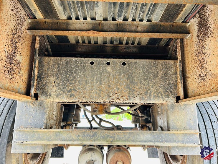 utility-flatbed-image-47