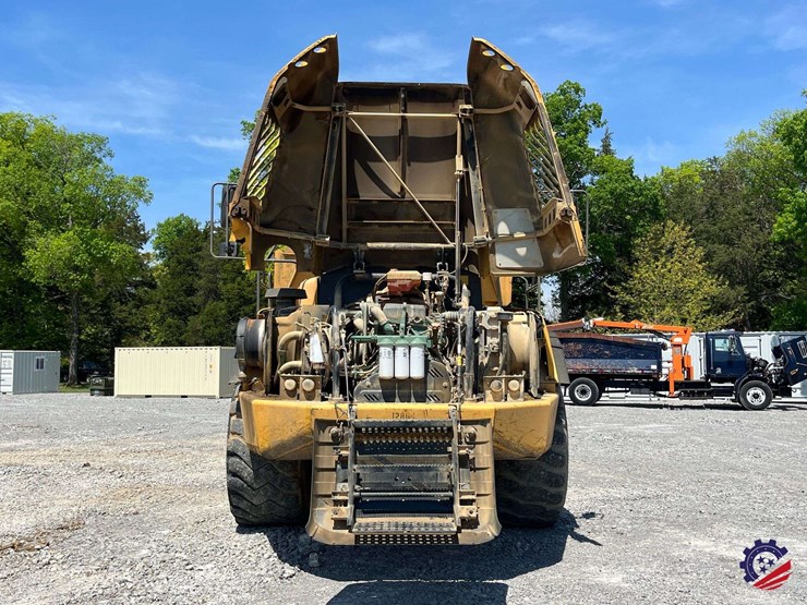 2010-volvo-a40e-image-70