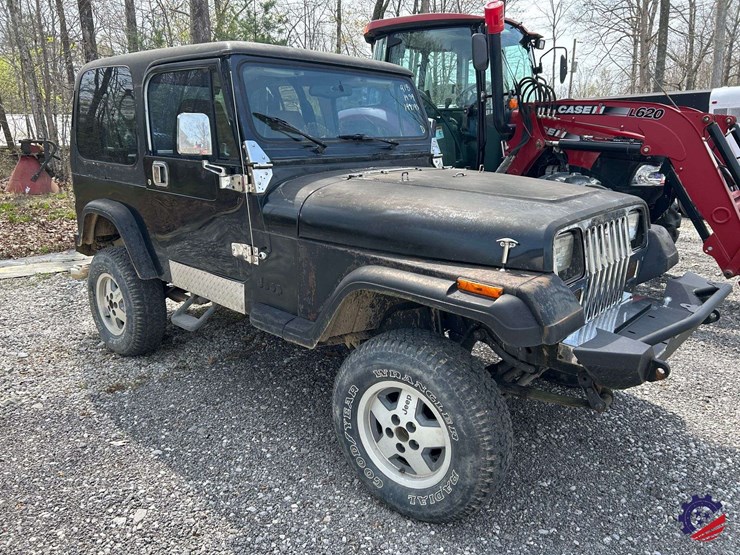1994-jeep-wrangler-image-9