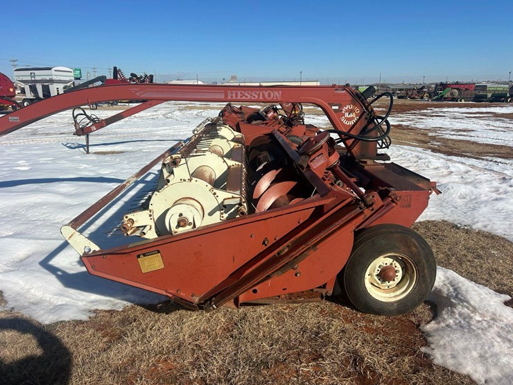 hesston-1014-image-8