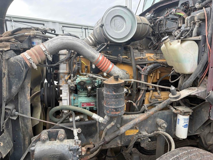 1998-kenworth-t800-image-11