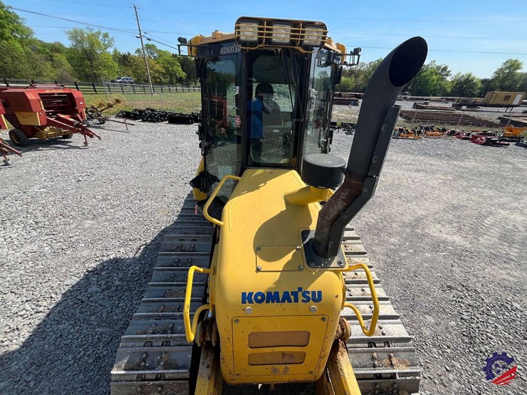2018-komatsu-d51exi-24-image-52