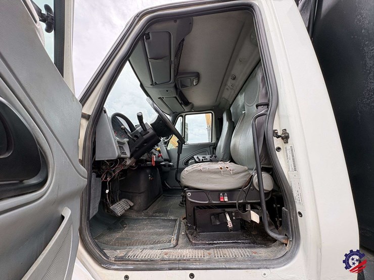 2007-international-sf525-t/a-dump-truck-image-70