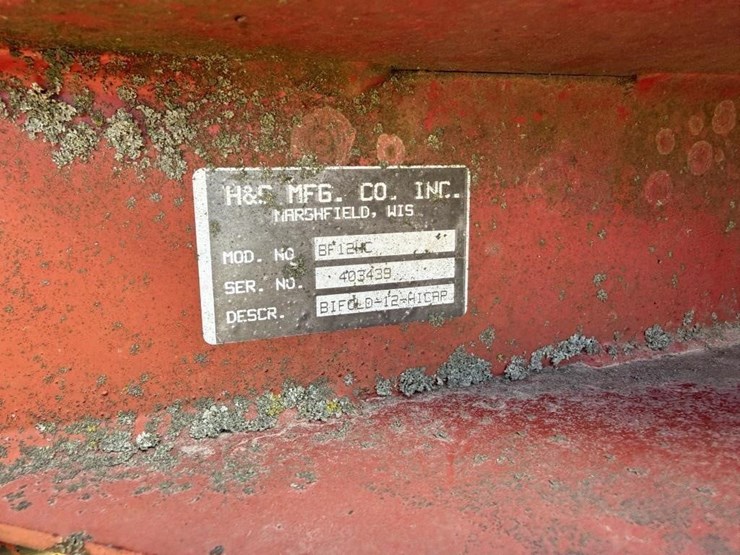 h&s-hi-capacity-12-wheel-rake-image-11